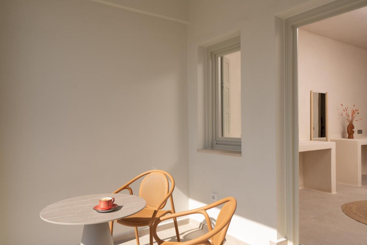 Acanthus Oia-Private Hot Tub Suites Esterno foto